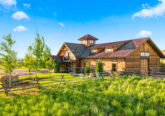 Homes for sale in Deer Lodge, MT | 326 Rocky Mountain Wy, Deer Lodge, MT 59722 | MLS# 30073877