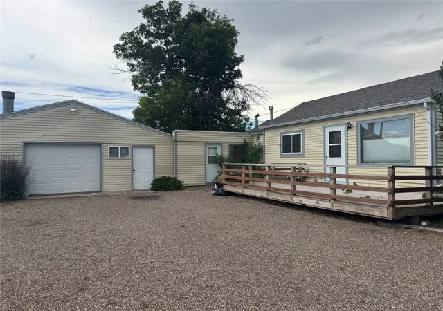 Homes for sale in Great Falls, MT | 1525 7th St S, Great Falls, MT 59405 | MLS# 30073201