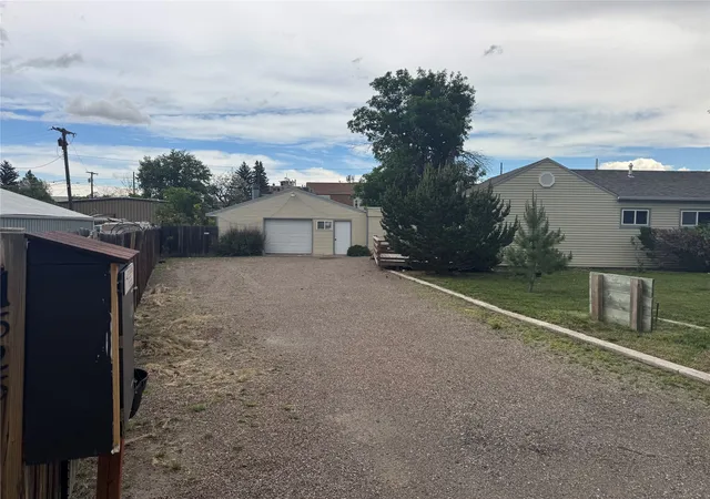 Homes for sale in Great Falls, MT | 1525 7th St S, Great Falls, MT 59405 | MLS# 30073201