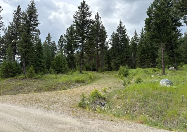Homes for sale in Eureka, MT | 65 Elmhurst Wy, Eureka, MT 59917 | MLS# 30073950