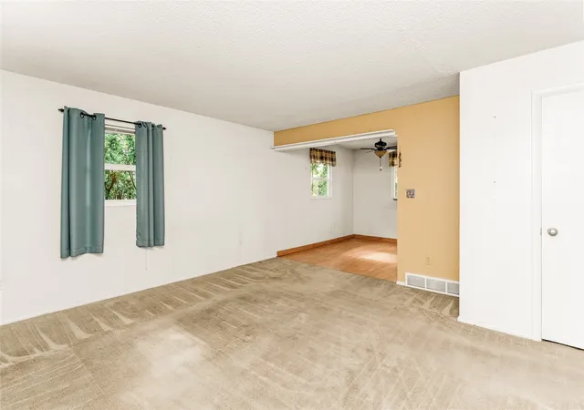 4th image of 4806 3Rd Ave S, Great Falls, MT 59405 | MLS# 30073844
