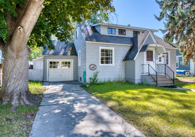 3rd image of 706 S 5Th St, Hamilton, MT 59840 | MLS# 30073648