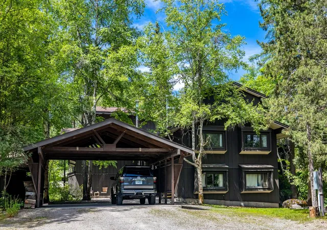 2nd image of 230 Forest Ridge Dr #D, Whitefish, MT 59937 | MLS# 30073935