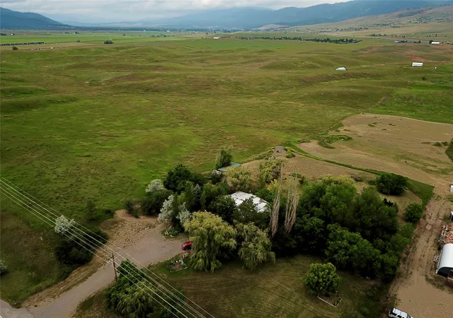 Homes for sale in Missoula, MT | 12200 Pulp Mill Rd, Missoula, MT 59808 | MLS# 30074093