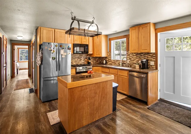 Photo 4 of House for sale at 55 Keenans Way, Kila, MT 59920 | MLS# 30074165 | Listing updated on 2026-07-22