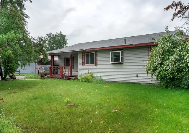 1st image of 1827 W 9th Ave W, Columbia Falls, MT 59912 | MLS# 30074070