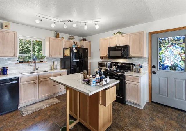 2nd image of 166 Larch Ln, Kalispell, MT 59901 | MLS# 30073959