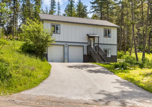 Homes for sale in Whitefish, MT | 327 Deer Trl, Whitefish, MT 59937 | MLS# 30074135