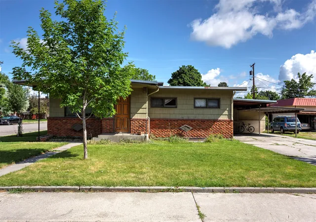 2nd image of 1824 Hollis St, Missoula, MT 59801 | MLS# 30074196