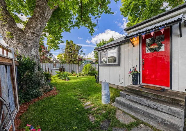 Homes for sale in Missoula, MT | 1641 Kemp St, Missoula, MT 59801 | MLS# 30074205