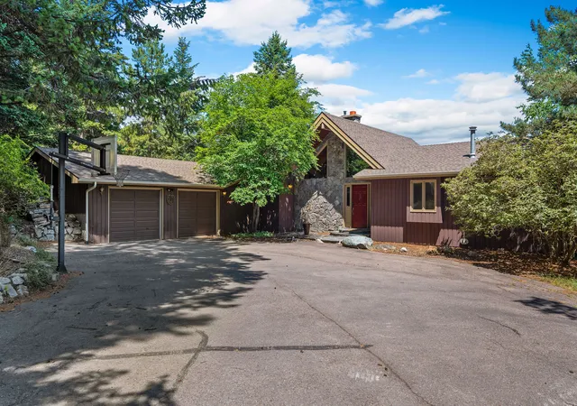 2nd image of 310 Lake Hills Dr, Kalispell, MT 59901 | MLS# 30072392
