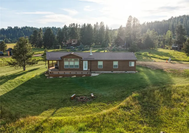 Homes for sale in Anaconda, MT | 6 Ruffing It Ln, Anaconda, MT 59711 | MLS# 30074043
