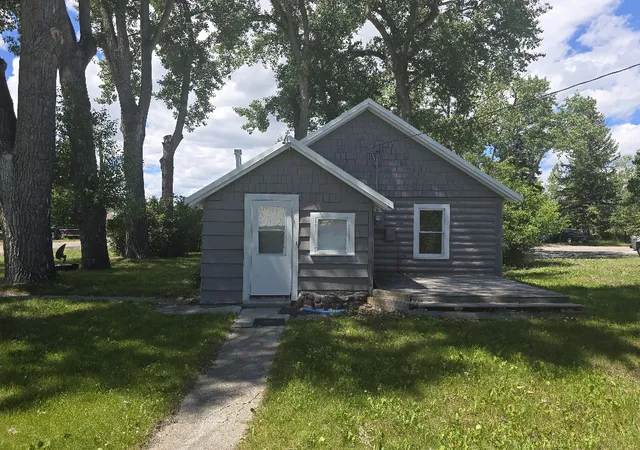 Homes for sale in Choteau, MT | 513 3Rd Ave Sw, Choteau, MT 59422 | MLS# 30074271