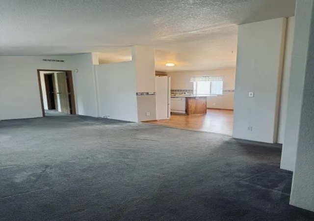 Homes for sale in Anaconda, MT | 215 Rumsey St, Anaconda, MT 59711 | MLS# 30074012