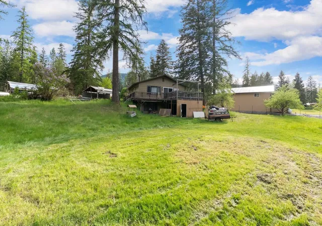 Photo 2 of Single family home for sale at 101 Four Mile Rd, Saint Regis, MT 59866 | MLS# 30074273 | Listing updated on 2026-07-11