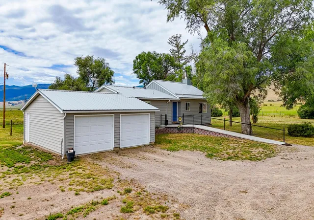 Homes for sale in Plains, MT | 415 Cottonwood Creek Rd, Plains, MT 59859 | MLS# 30073941