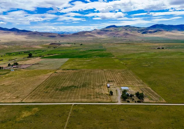 Homes for sale in Plains, MT | 415 Cottonwood Creek Rd, Plains, MT 59859 | MLS# 30073941