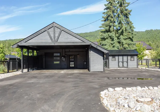2nd image of 752 Patton Ln, Whitefish, MT 59937 | MLS# 30074081