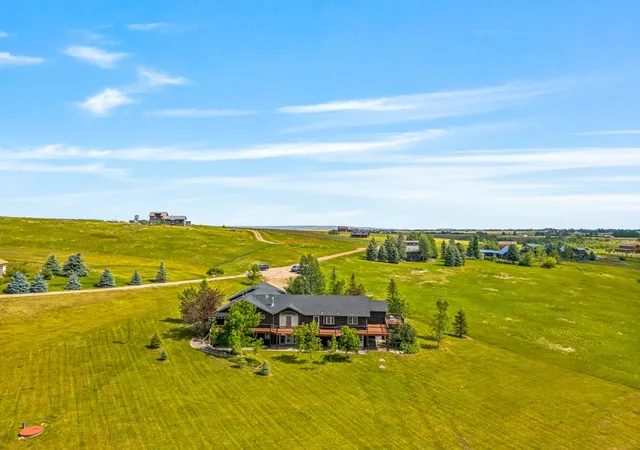4th image of 27 Beavertail Rd, Red Lodge, MT 59068 | MLS# 30074288