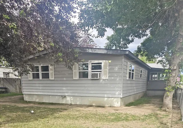 Homes for sale in Shelby, MT | 209 Madison St, Shelby, MT 59474 | MLS# 30073657