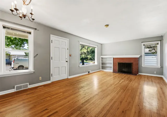 4th image of 104 Agnes Ave, Missoula, MT 59801 | MLS# 30074325