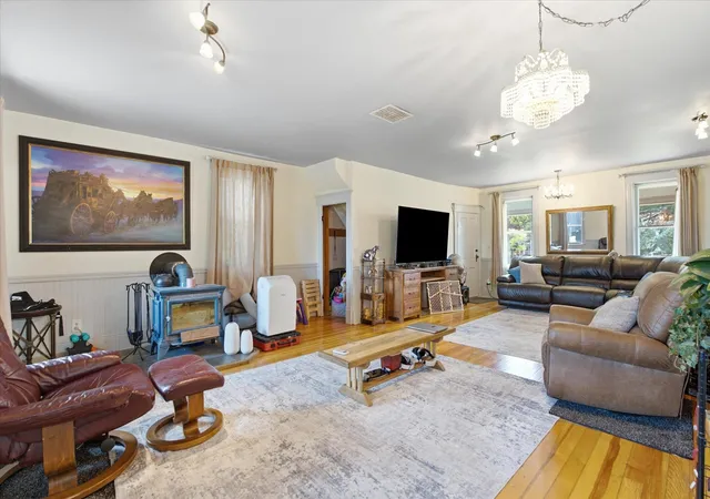 3rd image of 105 Valley View Dr, Kalispell, MT 59901 | MLS# 30073196