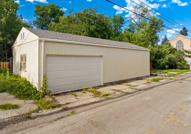 Homes for sale in Great Falls, MT | 1220 4th Ave N, Great Falls, MT 59401 | MLS# 30074309