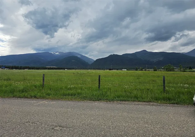 4th image of 4182 Stevensville River Rd, Stevensville, MT 59870 | MLS# 30074306