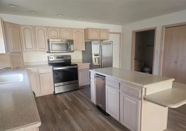 Photo 4 of Condo for sale at 2700 Desert Dr, Great Falls, MT 59405 | MLS# 30074417 | Listing updated on 2026-09-01