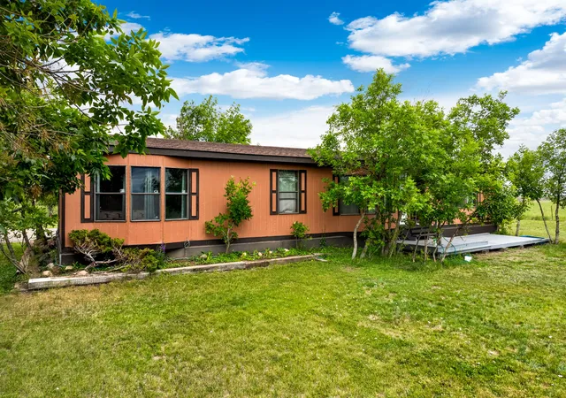 Homes for sale in Great Falls, MT | 20 Boot Ln, Great Falls, MT 59404 | MLS# 30073949