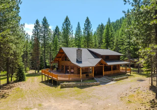 3rd image of 2230 Westshore Dr, Troy, MT 59935 | MLS# 30074431