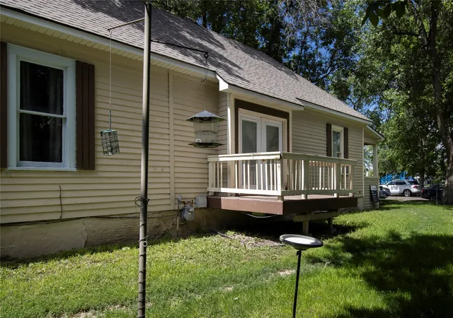 Photo 3 of Single family home for sale at 806 1st Avenue SW, Great Falls, MT 59404 | MLS# 30074451 | Listing updated on 2026-07-10