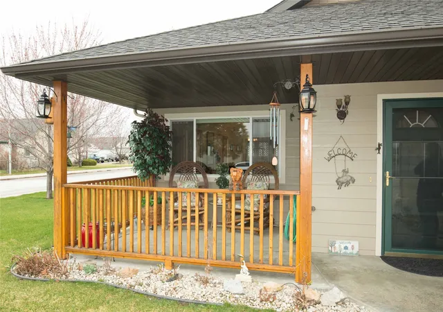 2nd image of 160 Meadow Dr, Hamilton, MT 59840 | MLS# 30074414