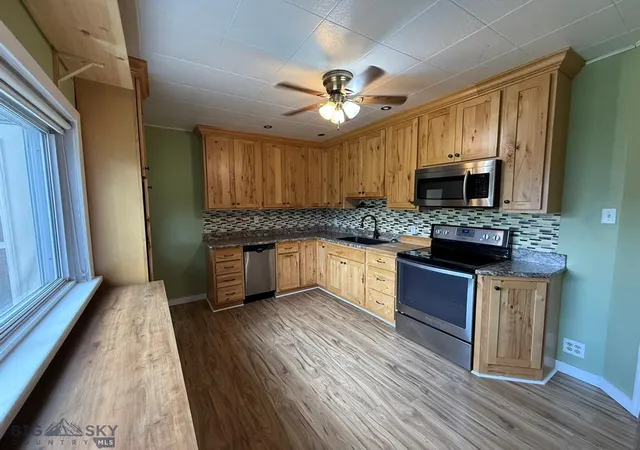 Photo 3 of Single family home for sale at 616 Cedar St, Anaconda, MT 59711 | MLS# 30074521 | Listing updated on 2026-09-01