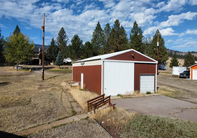 Photo 4 of Single family home for sale at 614 2nd Avenue N, Hot Springs, MT 59845 | MLS# 30074517 | Listing updated on 2026-07-25