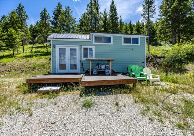 3rd image of 2398 Larch Camp Rd, Missoula, MT 59803 | MLS# 30074513
