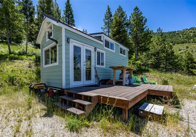 4th image of 2398 Larch Camp Rd, Missoula, MT 59803 | MLS# 30074513