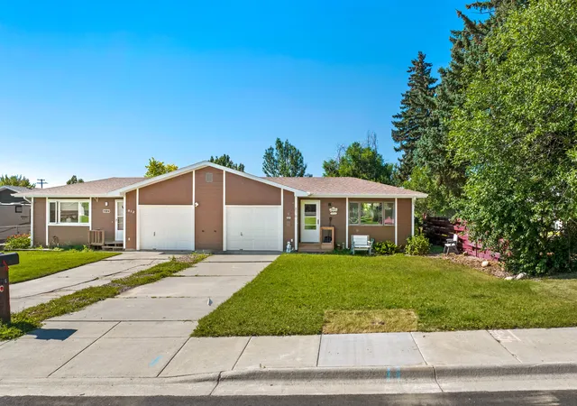 2nd image of 816 5th Ave Nw #3, Great Falls, MT 59404 | MLS# 30074527