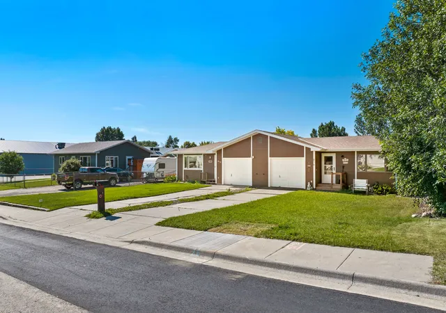 4th image of 816 5Th Ave Nw #3, Great Falls, MT 59404 | MLS# 30074527