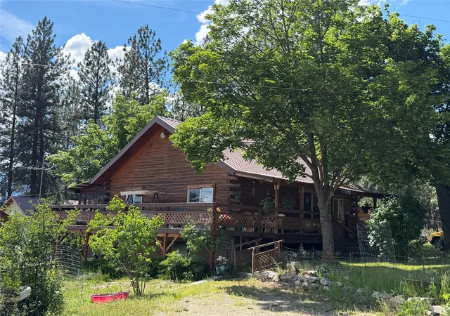 2nd image of 36 Sagebrush Ln, Plains, MT 59859 | MLS# 30074406