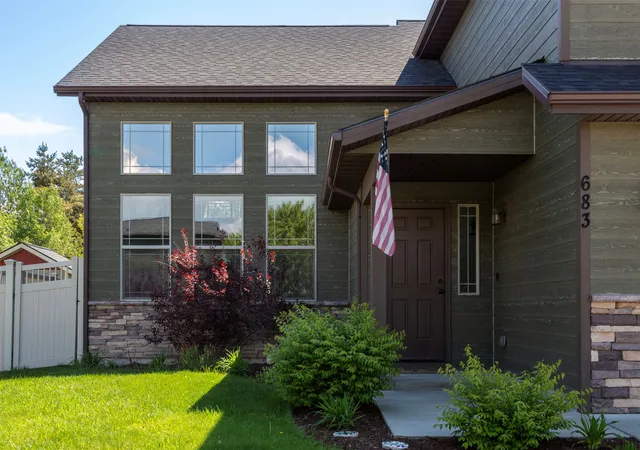 2nd image of 683 Mountain View Dr, Kalispell, MT 59901 | MLS# 30074579