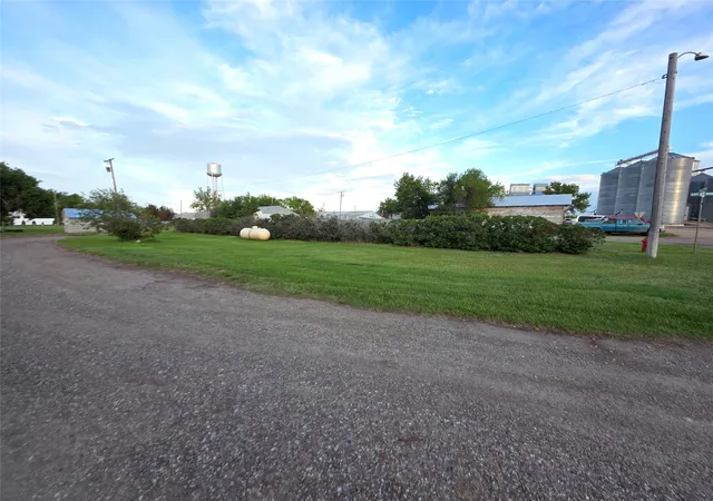 Photo 3 of Single family home for sale at 105 2nd Avenue NW, Dutton, MT 59433 | MLS# 30074581 | Listing updated on 2026-07-24