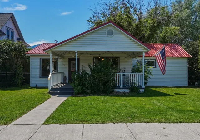 3rd image of 705 N 4Th St, Hamilton, MT 59840 | MLS# 30074500