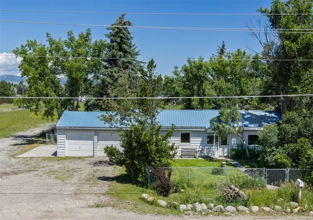 Homes for sale in Helena, MT | 1110 Sierra Rd W, Helena, MT 59602 | MLS# 30074558
