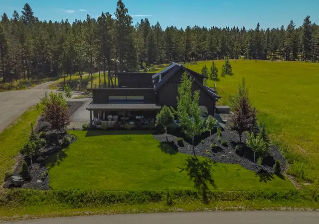 Photo 4 of Single family home for sale at 28 Keel Ct, Eureka, MT 59917 | MLS# 30074176 | Listing updated on 2026-07-14
