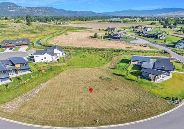 2nd image of 10580 Royal Coachman Dr, Missoula, MT 59808 | MLS# 30074624