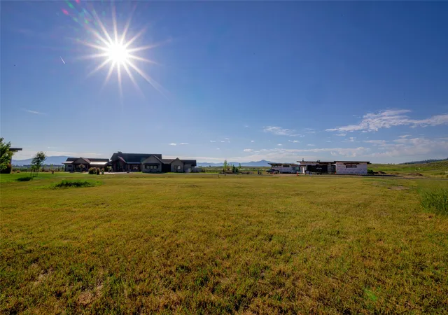 5th image of 10580 Royal Coachman Dr, Missoula, MT 59808 | MLS# 30074624