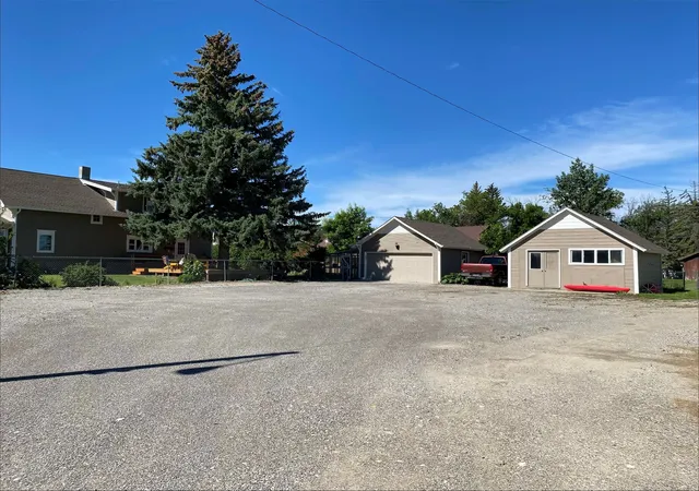 Homes for sale in Valier, MT | 724 4Th St, Valier, MT 59486 | MLS# 30074636
