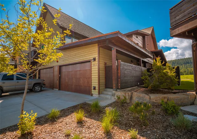 Homes for sale in Big Sky, MT | 201 B Pheasant Tail Ln #201 B, Big Sky, MT 59716 | MLS# 30074515
