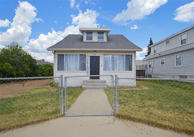 Photo 3 of Single family home for sale at 3015 Richardson St, Butte, MT 59701 | MLS# 30074681 | Listing updated on 2026-09-01